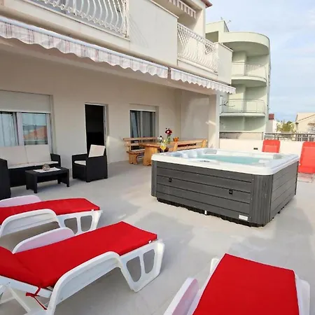 Sweet With Jaccuzi&sea View * Seget Vranjica