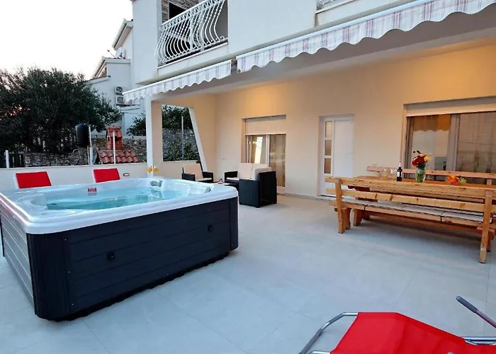 شقة Sweet With Jaccuzi&sea View *